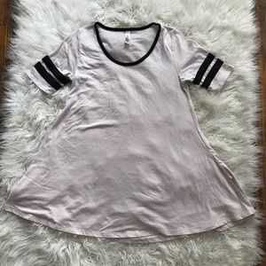 Lularoe simply comfortable t-shirt dress 💞